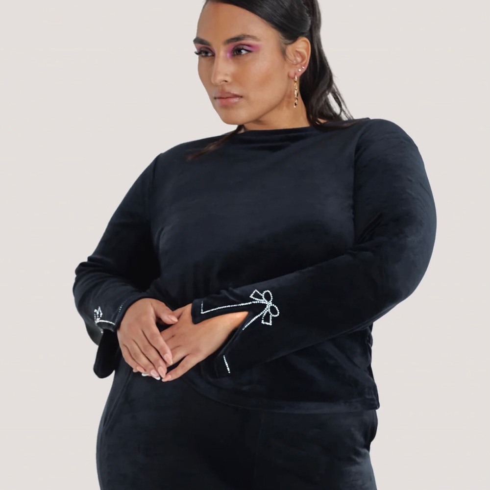 NWT Paris Hilton- Velour top